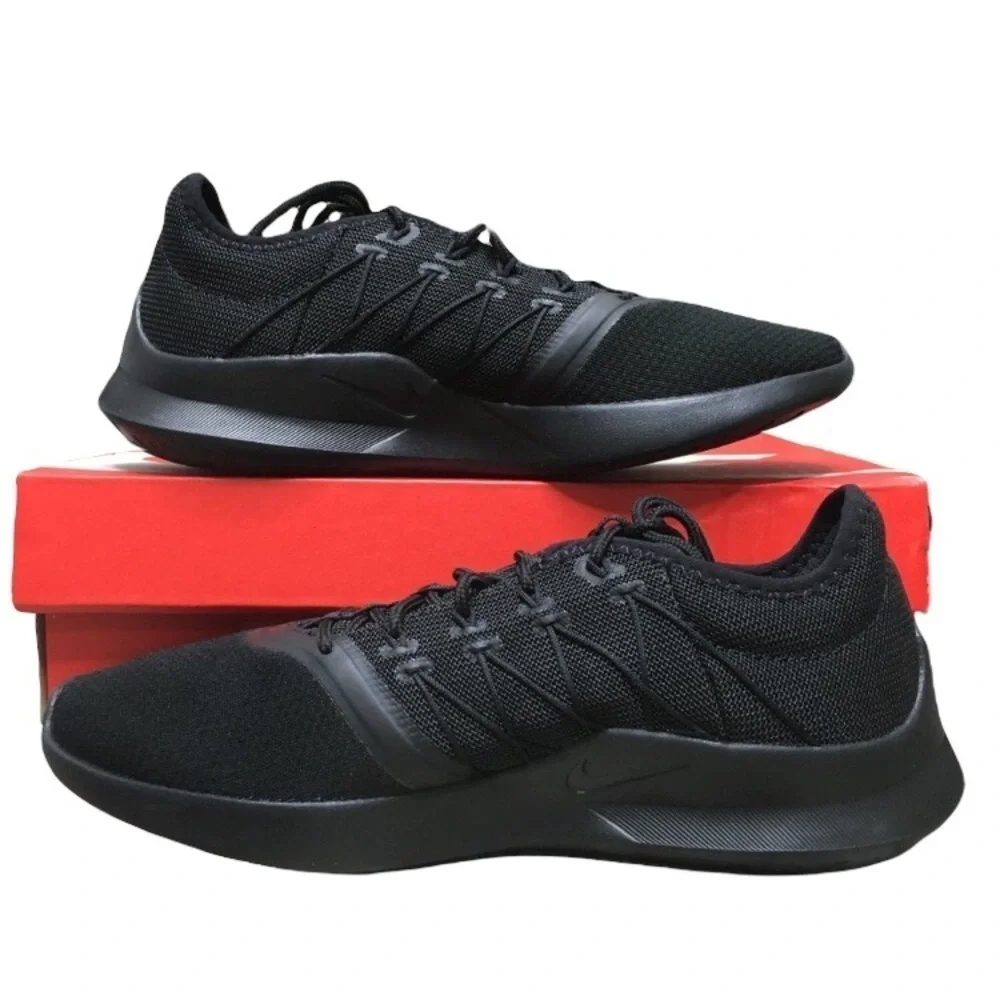 NIKE VTR Runner Sneaker Running Shoe Black SIZE 6.5 NEW